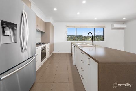 Property photo of 10 Angourie Crescent Pacific Pines QLD 4211