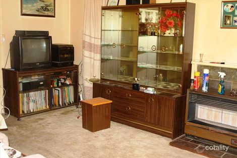 Property photo of 4 Anne Street Karabar NSW 2620