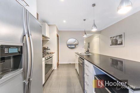 Property photo of 5 Palomino Avenue Clyde North VIC 3978