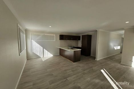 Property photo of 3 Jacksonia Gate Canning Vale WA 6155