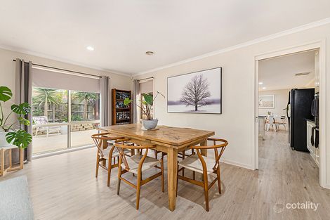 Property photo of 15 Wesley Close Skye VIC 3977