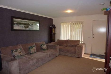 Property photo of 93 Broderick Road Carrum Downs VIC 3201
