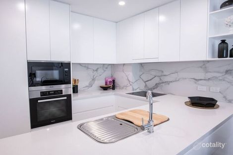 Property photo of 65/61-69 Roslyn Gardens Elizabeth Bay NSW 2011