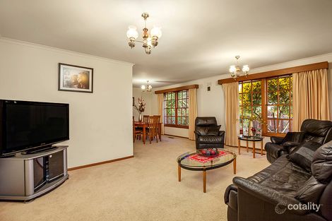 Property photo of 35 Hillside Road Mount Waverley VIC 3149