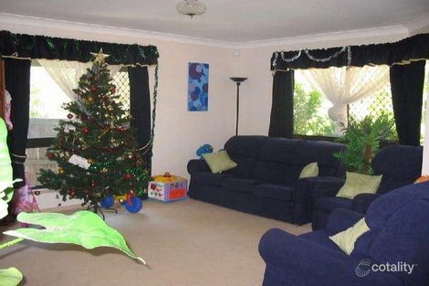Property photo of 1 Gracemere Place Forest Lake QLD 4078