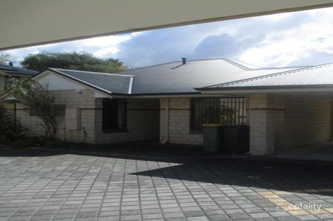 4/129 Leach Hwy, Wilson, WA 6107