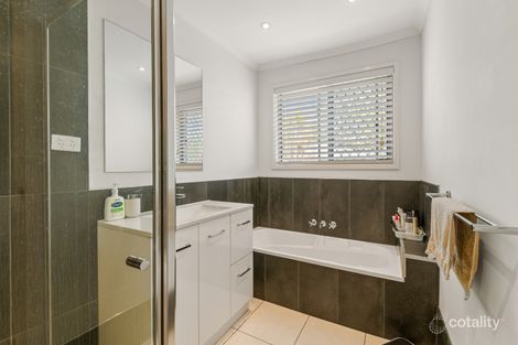 Property photo of 17 Federation Drive Hillcrest QLD 4118