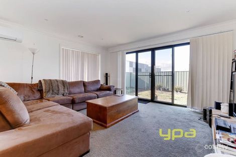 Property photo of 32 Cranwell Way Wyndham Vale VIC 3024