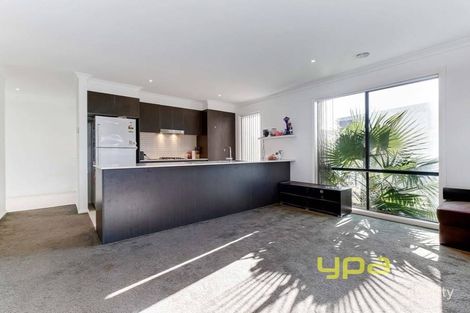 Property photo of 32 Cranwell Way Wyndham Vale VIC 3024