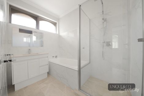 Property photo of 5/67 Ivanhoe Parade Ivanhoe VIC 3079