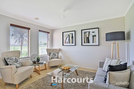 Property photo of 23 Lyndhurst Square Drouin VIC 3818
