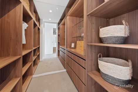 Property photo of 4/2 Marina Promenade Paradise Point QLD 4216