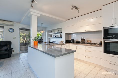 Property photo of 6/19 Fogerthorpe Crescent Maylands WA 6051