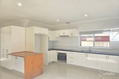 Property photo of 8 Bellingen Way Hoxton Park NSW 2171