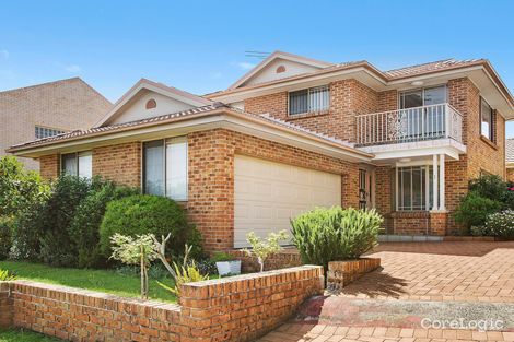 Property photo of 1/843 Henry Lawson Drive Picnic Point NSW 2213