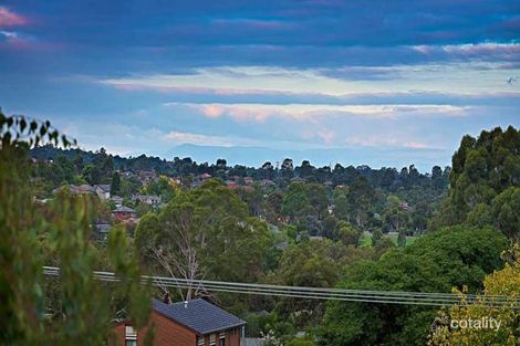 Property photo of 8 McAuley Drive Rosanna VIC 3084