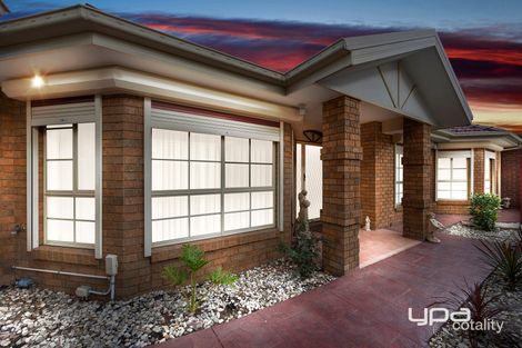 Property photo of 2/30 Austin Street St Albans VIC 3021