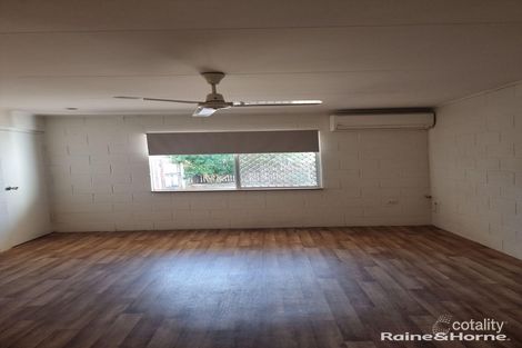 Property photo of 2/5 Cumberland Avenue Slade Point QLD 4740