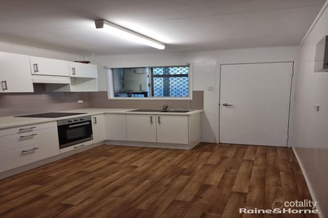 Property photo of 2/5 Cumberland Avenue Slade Point QLD 4740