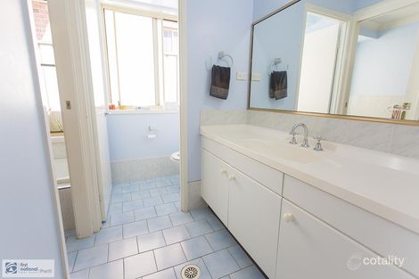 Property photo of 50 Seaeagle Crescent Green Valley NSW 2168