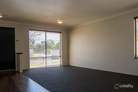 Property photo of 16 Eliza Pass Madora Bay WA 6210