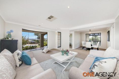 Property photo of 5 Applebox Place Jerrabomberra NSW 2619