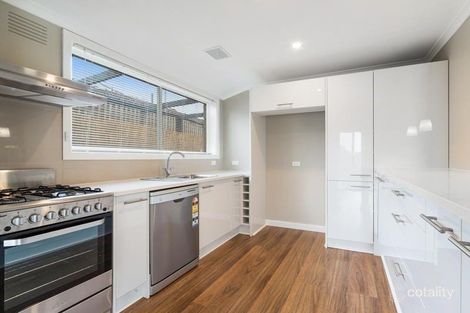 Property photo of 68 Maple Street Seaford VIC 3198
