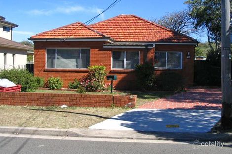 40 Carnegie Cct, Chifley, NSW 2036