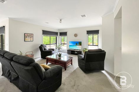 Property photo of 6 Evans Park Drive Ararat VIC 3377