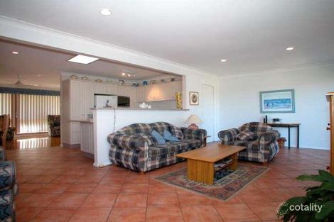Property photo of 21 Fields Street Kanahooka NSW 2530