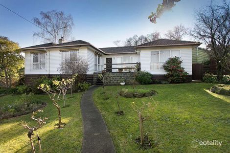 1 Hayfield Rd, Mount Waverley, VIC 3149