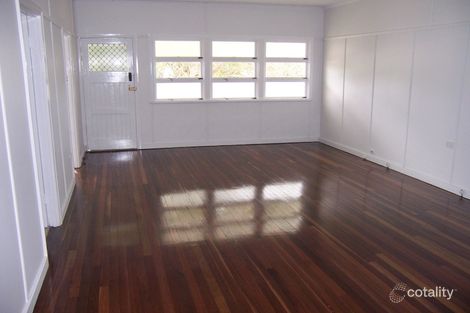 Property photo of 17 Amies Street Beachmere QLD 4510