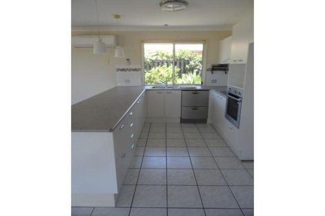 Property photo of 10 Allenby Crescent Windaroo QLD 4207