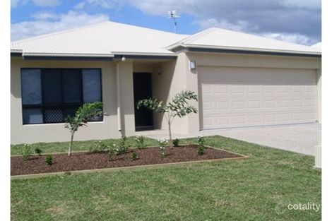 Property photo of 17 Rangeleigh Court Mount Louisa QLD 4814