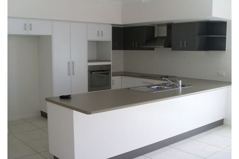 Property photo of 17 Rangeleigh Court Mount Louisa QLD 4814