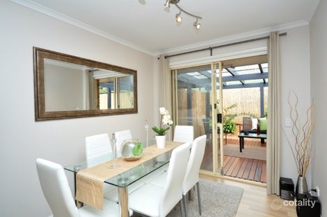 Property photo of 1/42 Village Way Oxenford QLD 4210