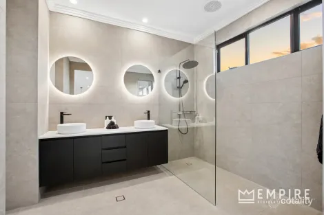 Property photo of 6 Utting Lane Willagee WA 6156
