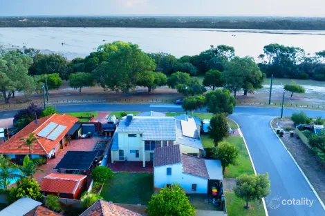 Property photo of 12 Banyandah Boulevard Wanneroo WA 6065