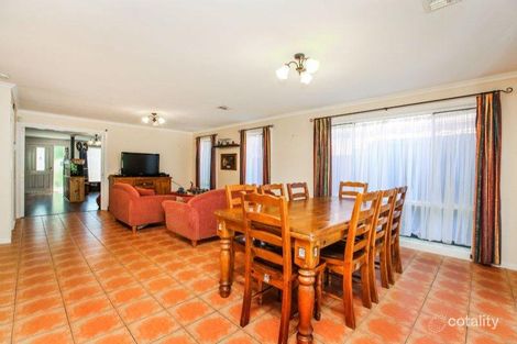 Property photo of 35 Blenheim Way Caroline Springs VIC 3023