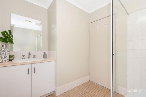 Property photo of 2/161 Eyre Street North Ward QLD 4810