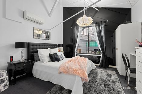 Property photo of 310/50 Macquarie Street Teneriffe QLD 4005