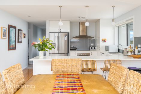 Property photo of 20 Tetratheca Drive Kingston TAS 7050