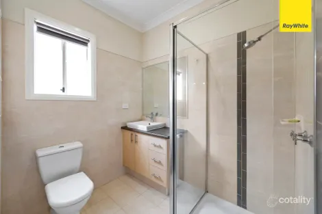 Property photo of 44 Gallery Avenue Harkness VIC 3337