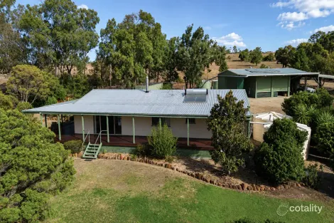 34 Warner St, Rosenthal Heights, QLD 4370