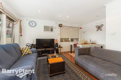 Property photo of 8 Tullaroop Court St Albans VIC 3021