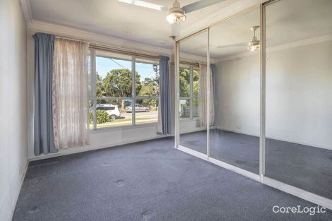 Property photo of 17 Whites Lane Glen Waverley VIC 3150