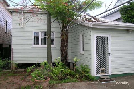 Property photo of 37 Loudon Street Sandgate QLD 4017