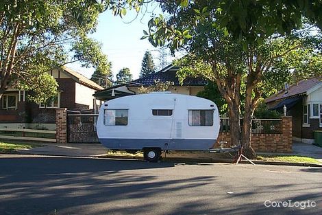 Property photo of 16 Mandemar Avenue Homebush West NSW 2140