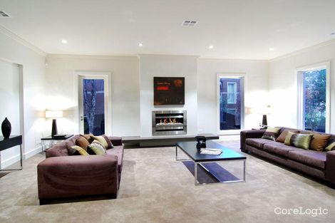 Property photo of 1 Rogerson Court Balwyn VIC 3103