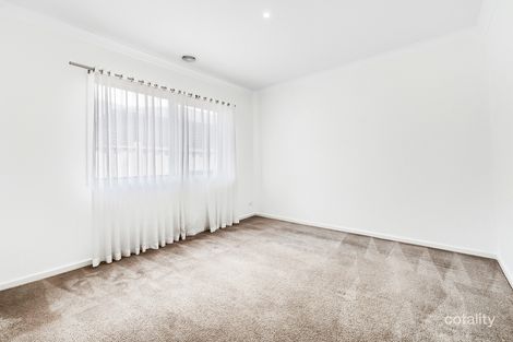 Property photo of 14 Armstrong Street Cranbourne East VIC 3977